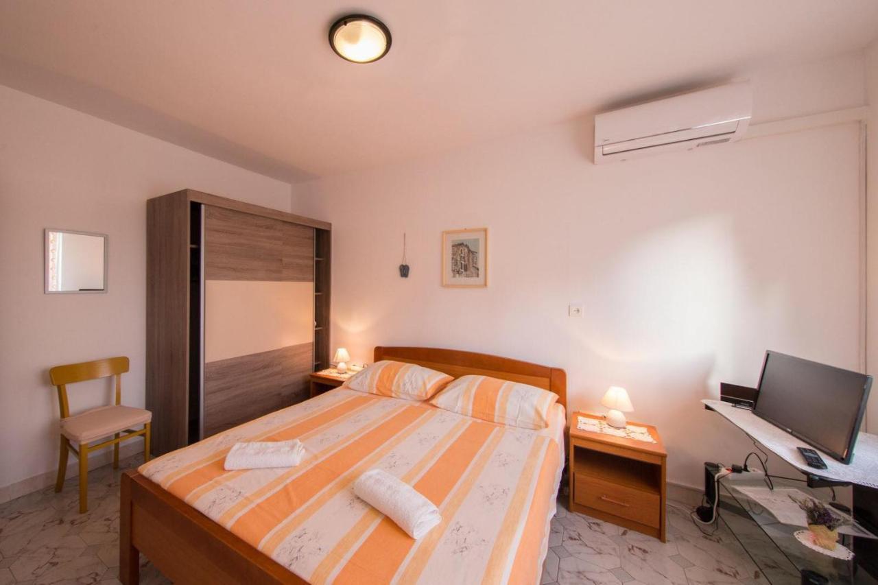 Apartmani Katija Komiža Εξωτερικό φωτογραφία