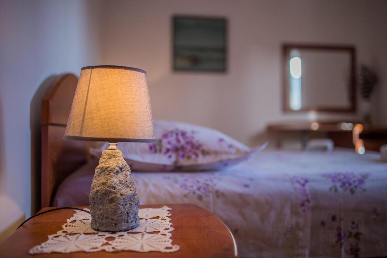 Apartmani Katija Komiža Εξωτερικό φωτογραφία