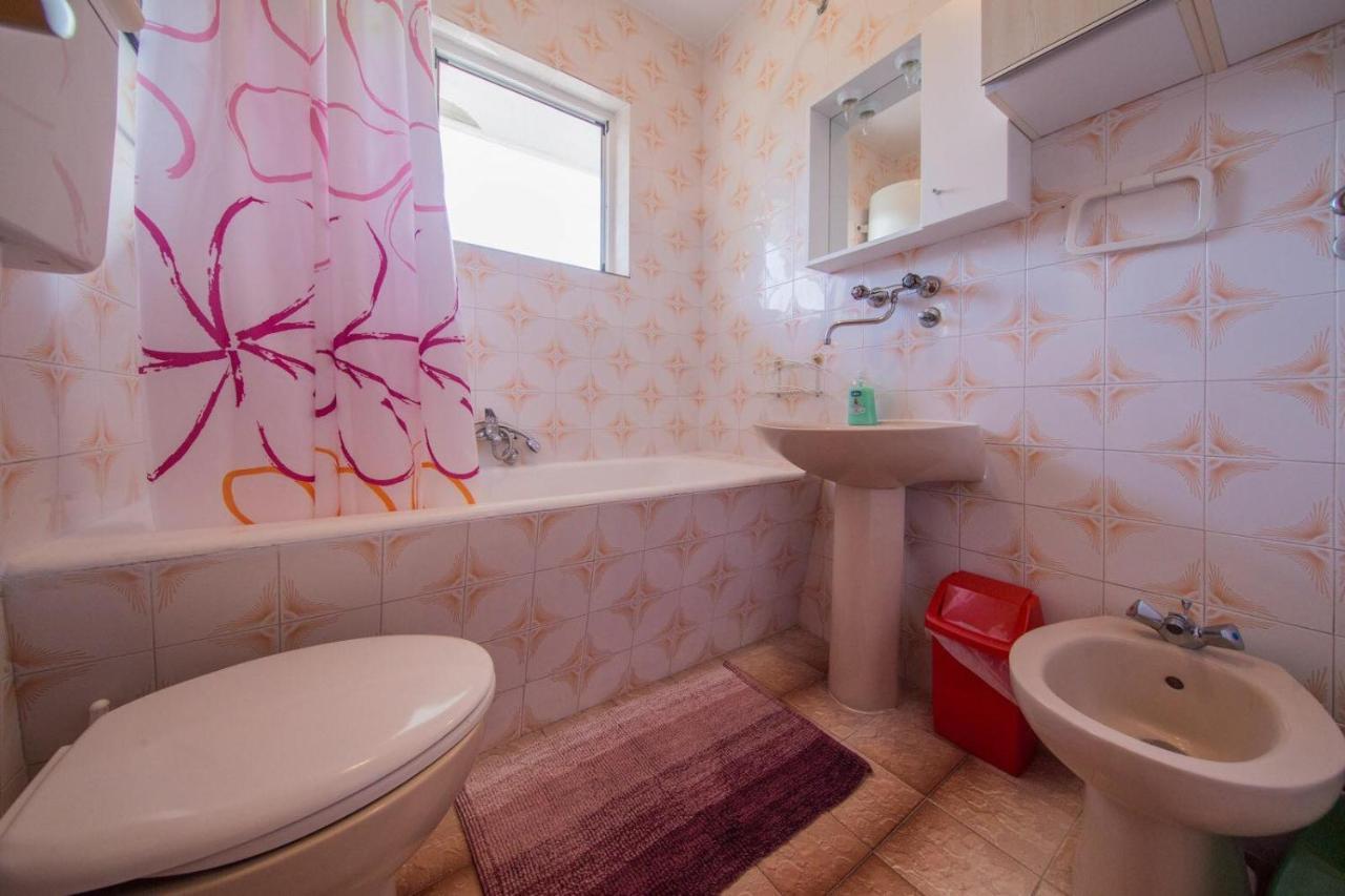 Apartmani Katija Komiža Εξωτερικό φωτογραφία